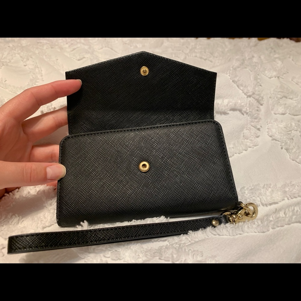 Kate Spade Wristlet - Picture 2 of 7